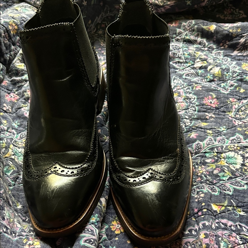 Elegant Black Leather Ankle Boots